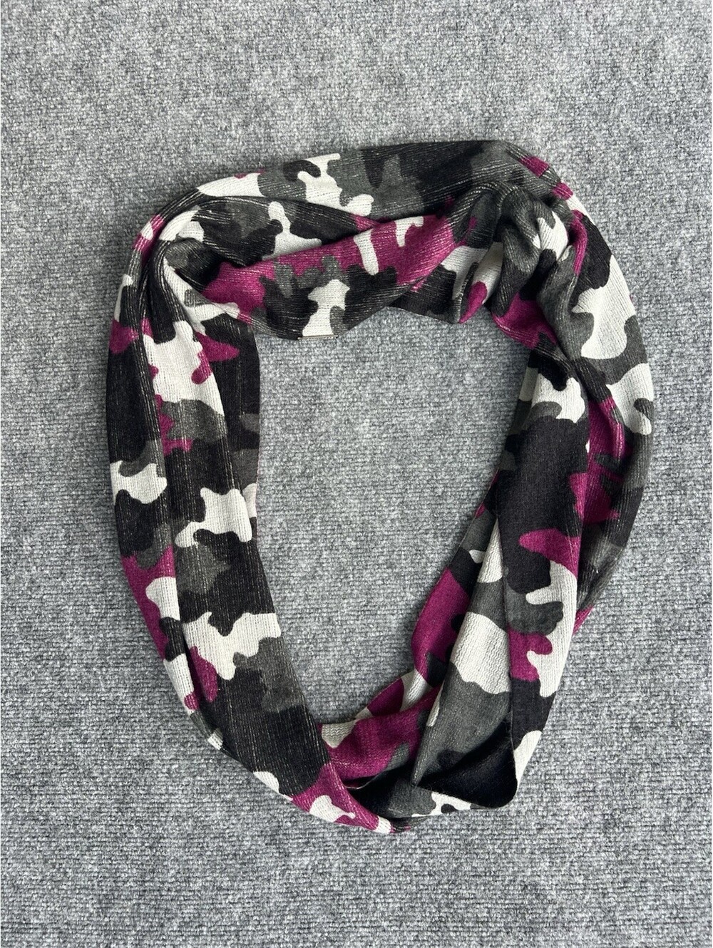 NWT Michael Kors Infinity Scarf Camo Pink Gray